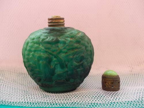 PERFUME BOTTLE