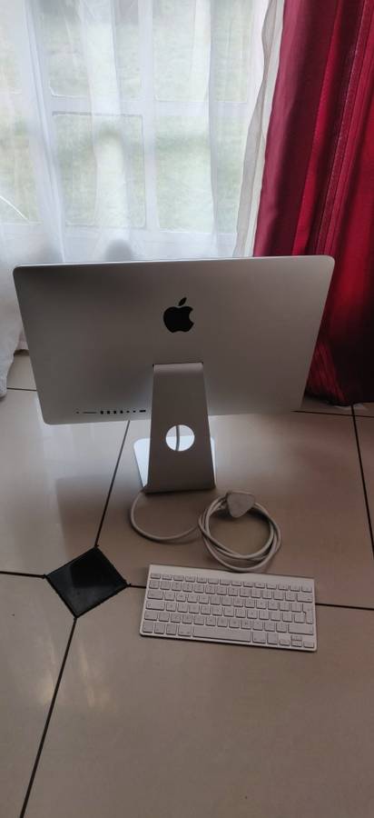 Apple iMac 21.5 inch Slim, Core i5 2.9GHz, 1TB, 8GB RAM, Nvidia