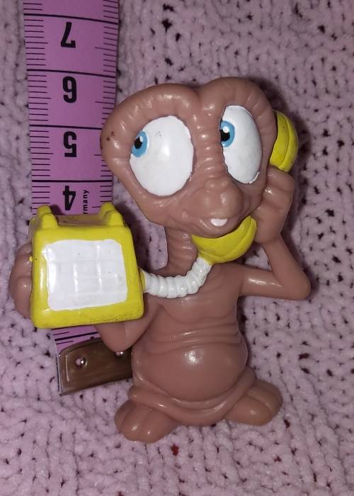 ET 1988 Applause figurine