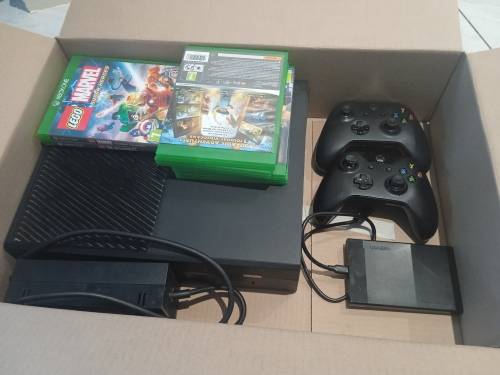 Xbox one black 500 GB