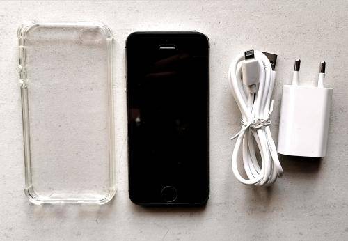 iPHONE SE 64Gb