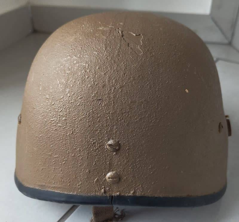 SA ARMY FIBERGLASS HELMET