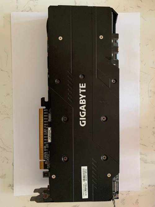 Gigabyte RX 5700 XT 8gb - Read > Fault