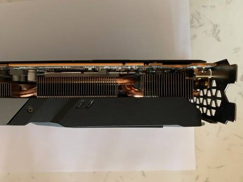 Gigabyte RX 5700 XT 8gb - Read > Fault