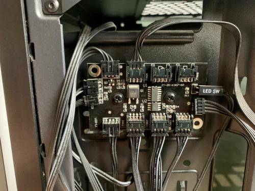 Gamdias TALOS M1B Tempered Glass Gaming Case with 4 RGB fans