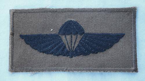 SADF AIR SUPPLY INSTRUCTOR WING-BLACK EMBROIDERED ON NUTRIA-EXCELLENT CONDITION