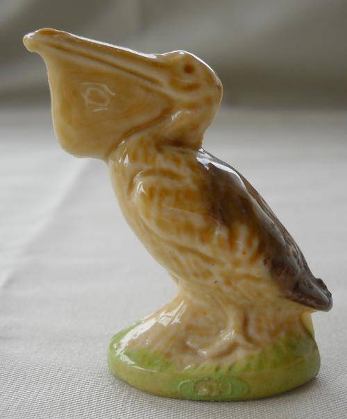 WADE FIGURINE-PELICAN-1978-Excellent Condition