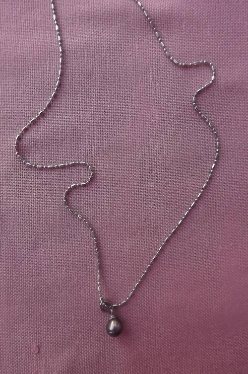 Genuine Dark Pearl with 18KR GP chain