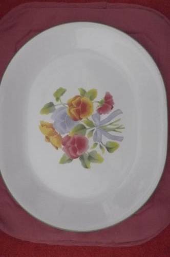Small Serving Platter by Corelle by Corningware -  made in USA - 32x25.5cm - Pansy design