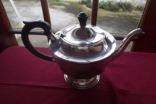 EPNS A1 Teapot with lid as per scan