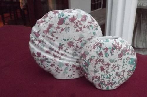 Set of 2 Matching Ceramic Flower Vases - Rounded, Flat Shape - 2 Sizes, largest is 14cm diameter