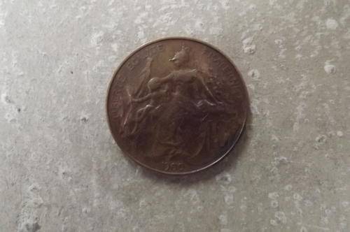 France 10 Centimes 1900 Copper Coin - VF Condition - possibly cleaned