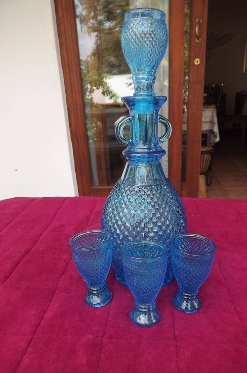 Blue Glass Decanter with Stopper and 3 Small Glasses - decanter's height 26cm - glasses 8.5cm