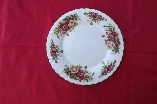 English Rose Porcelain Side Plate in good condition