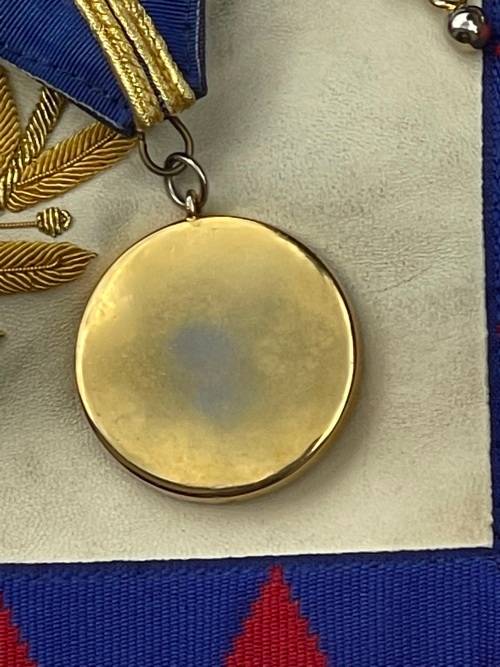 MASONIC FULL REGALIA / GRAND CHAPTER *VINTAGE* RA 70s ESTIMATE R 700 - R 1 200