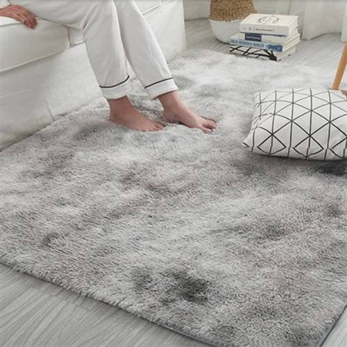 Fluffy Carpet