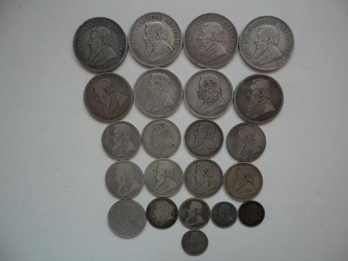 ZAR COLLECTION OF 161 g OF STERLING COINS WITH COLLECTABLES