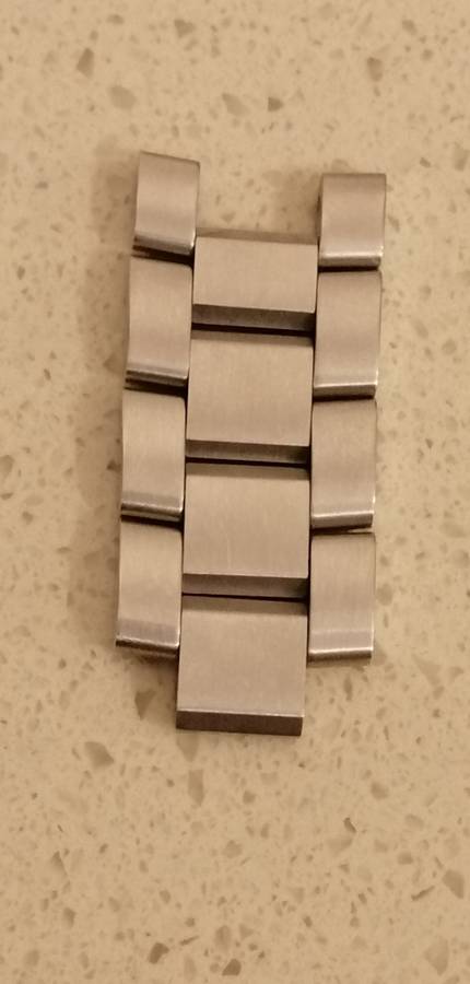 ### Reduced again - Tag Heuer Gents size Aquaracer watch preloved Model WAF1111 with extra links ###