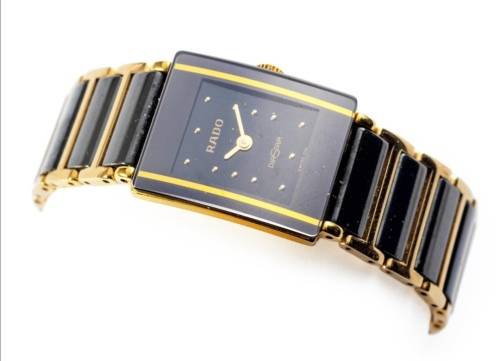 ### Swiss perfection Rado Ladies watch ceramic, eye appeal##