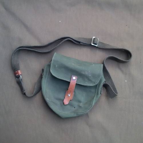 new condition Russian (olive green canvas) RPD drum carry sling-bag - original item