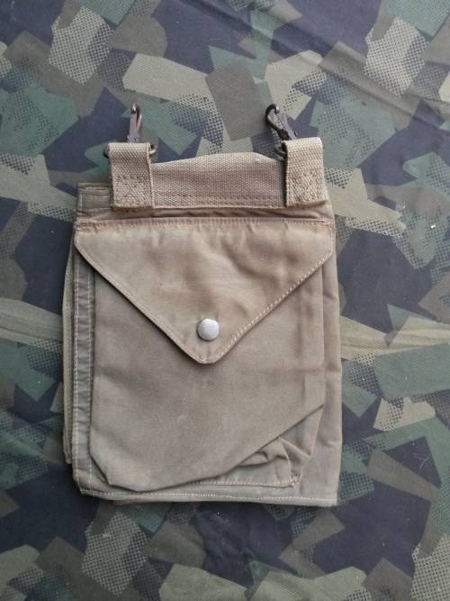 SA SF Recce used Niemoller olive green nylon map case (period used) - (original)