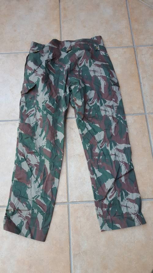 SADF era SA SF Recce copy "P" Zim dry camo XL waist mint trousers  - mint with paper size tag intact