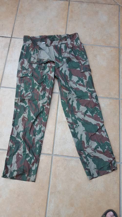 SADF era SA SF Recce copy "P" Zim dry camo XL waist mint trousers  - mint with paper size tag intact