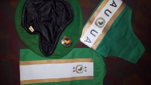 scarce African Union (AU) 4 item job-lot: Beret and badge, cravat and arm-band (brassard) AMIB/ AMIS
