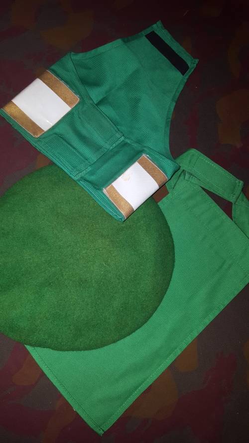 scarce African Union (AU) 4 item job-lot: Beret and badge, cravat and arm-band (brassard) AMIB/ AMIS