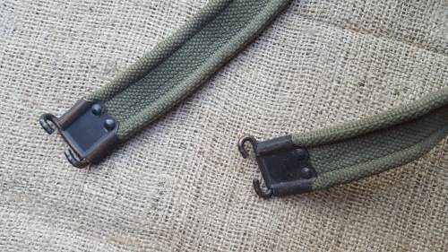 SADF era issued & used (R1 or FN FAL?) weapon belt with steel fittings (not brass as per .303 sling)