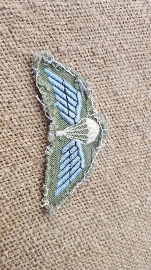 original (removed from camo shirt) Rhodesian field-dress para wing - used condition