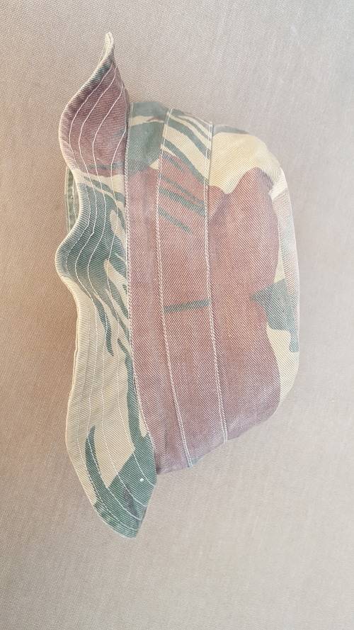 original Rhod camo bush-hat in great used condition minimal fading & size 57 (no stains/ no damage)