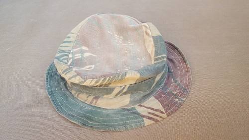 original Rhod camo bush-hat in great used condition minimal fading & size 57 (no stains/ no damage)