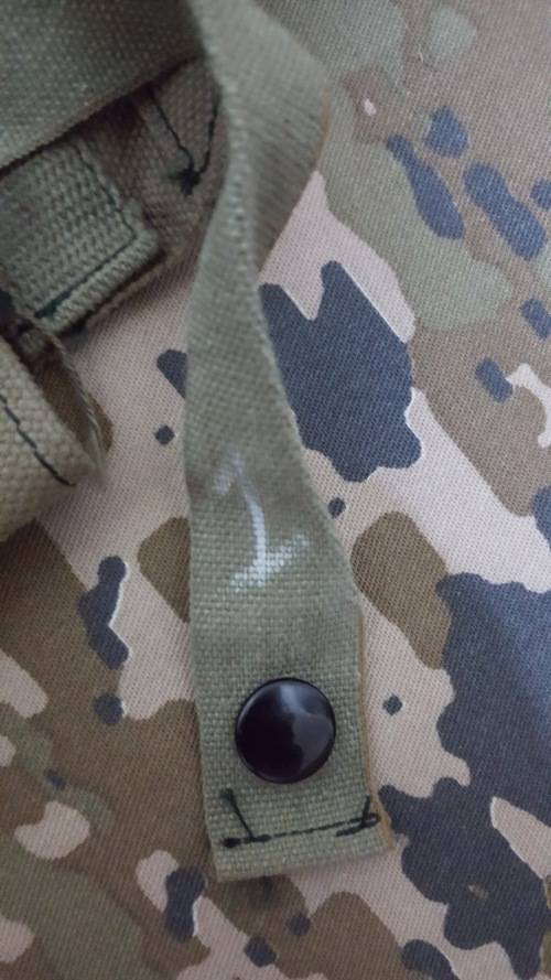 a very rare find - very scarce Rhodesian single mag patt 69 ammo pouch in great condition (nr1)