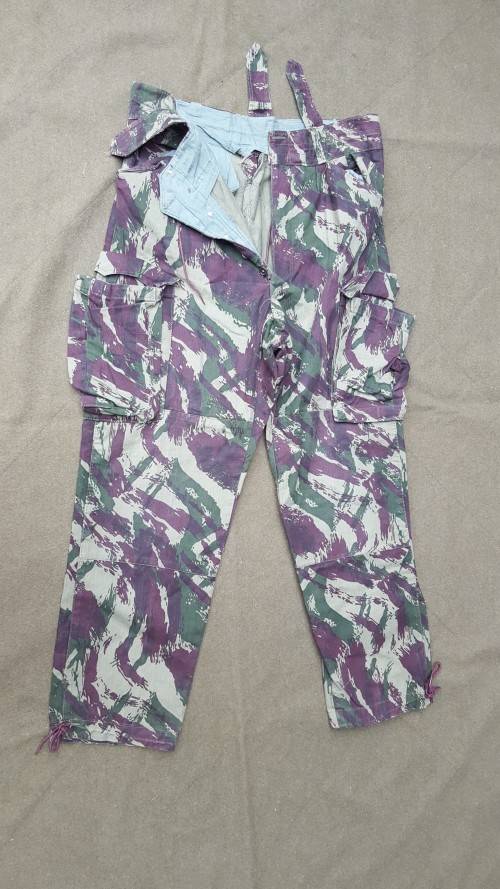 hard to find good used Porra ULTRAMAR war era waist size 36 inch lizard camo trousers (undamaged)