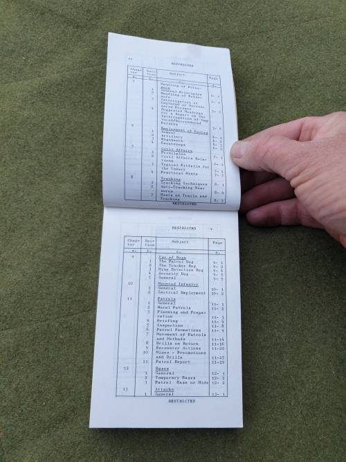 orginal SADF bushwar period/era COIN aide memoir A6 size pocket booklet in good clean condition