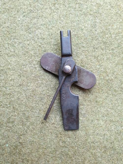 orginal early SADF issued (GALIL/IDF/Israel type?) cleaning kit combination `C` tool wth 6 functions