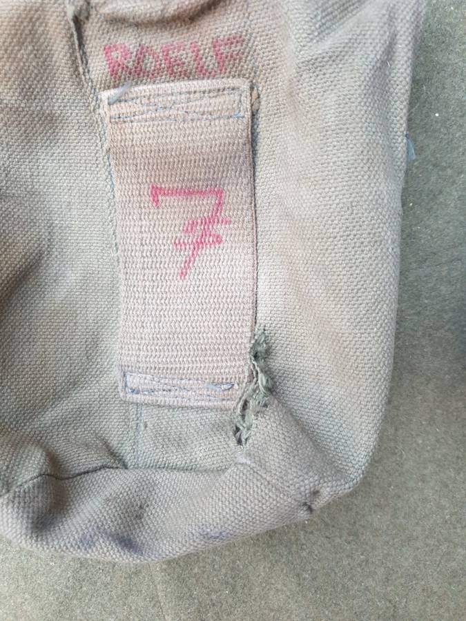 Original Rhodesian bushwar period pattern 69 canvas carrier pouch & 1lt canteen good clean used cond