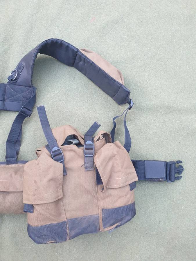 original SADF era Para Battalion issue Bateleur 90 (Backpacker made) belt kit in good used condition