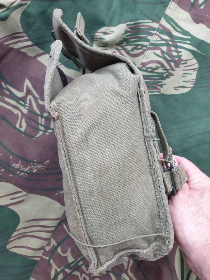 single (half/split) SADF era patt 61/64 kidney pouch as ideal stand-in gap-filler Rhod patt 69 piece
