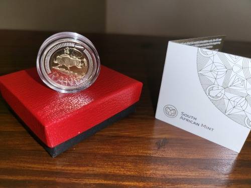 **NEW**2022 COIN WORLD OOM PAUL PRIVY MINT MARK PROOF R5**WITH COA** BEAUTIFUL COIN**LOW MINTAGE**