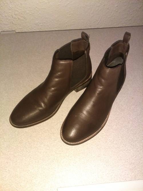 Size 7 Brown Leather Woolworths Chelsea Boots