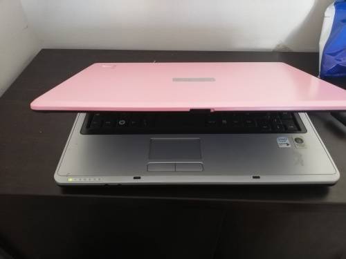 ***ADVENT 8215P PINK LAPTOP, 15.4 ". 500GB HDD, 1GB RAM***PLEASE READ***
