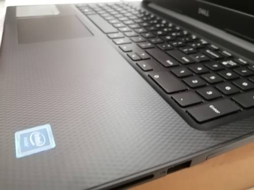 ********BRAND NEW DELL INSPIRON 15 3000. 500GB HDD, 4GB RAM, W10 IN BOX***FREE LAPTOP BAG**