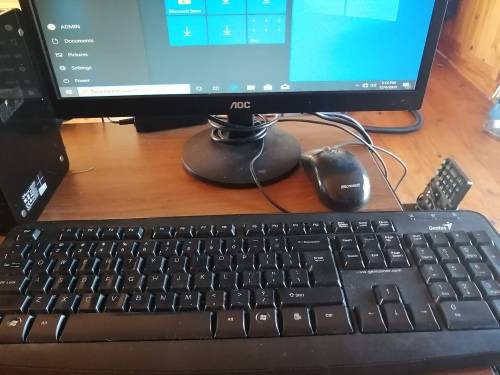 ***CHRISTMAS SPECIAL**PROLINE FOXCON NANO PC , W10***FREE KEYBOARD, MOUSE AND 19` SCREEN***