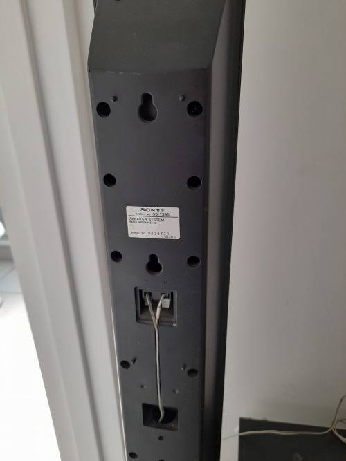 *SECOND HAND SONY HOME CINEMA  SURROUND SOUND SYSTEM 5.1CH, USB, DVD, MP3**TOP QUALITY**
