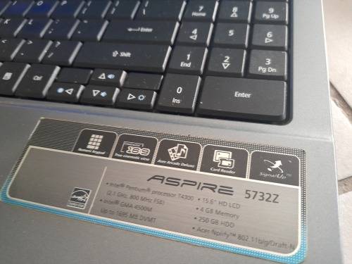 **FREE FREIGHT FRIDAY***ACER ASPIRE 5732Z LAPTOP**4GB RAM,500GB HDD, WINDOWS 10**WORKS PLUGGED IN**