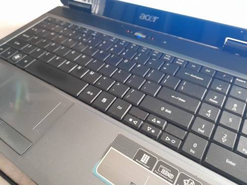 **FREE FREIGHT FRIDAY***ACER ASPIRE 5732Z LAPTOP**4GB RAM,500GB HDD, WINDOWS 10**WORKS PLUGGED IN**