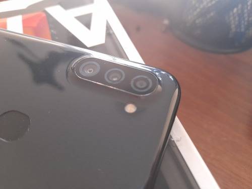 ***FREE FREIGH* DEMO SAMSUNG A11,  4G, 32GB, TRIPLE REAR CAMERA, FINGERPRINT SCANNER***