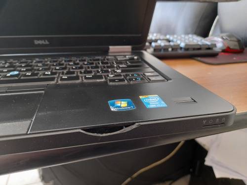 ***FREE FREIGHT FRIDAY***I7 DELL LATITUDE E5440**LAPTOP EXCELLENT CONDITION, NO CHARGER NOT TESTED